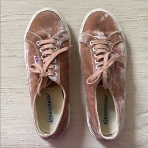 Rose Velvet Supergas